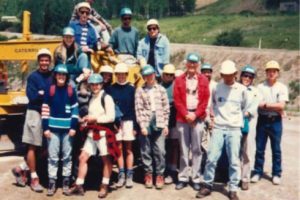 Diane Thomson (far left, with red backpack straps) leads a restoration ecology class on a 1992 field trip to a mine reclamation site. Photo courtesy of Diane Thomson